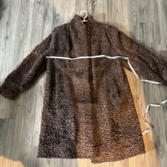 Élégant manteau vintage réversible – fourrure karakul & cuir chocolat - Picture 1 of 10
